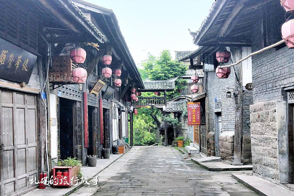 我台大型融媒体节目《潍坊，我的诗与远方》第三期《外国青年爱上潍坊非遗绝技》今晚播出